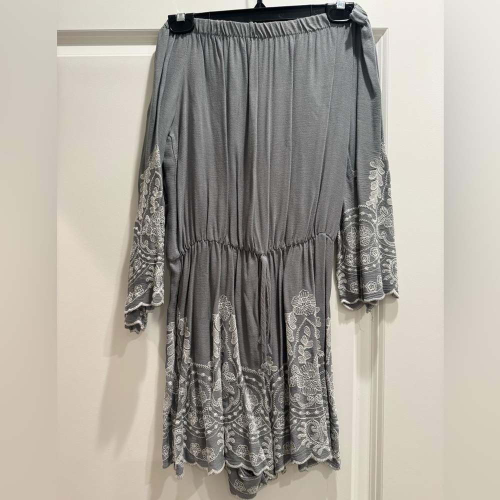 Gray Fab’rik romper with white embroidery